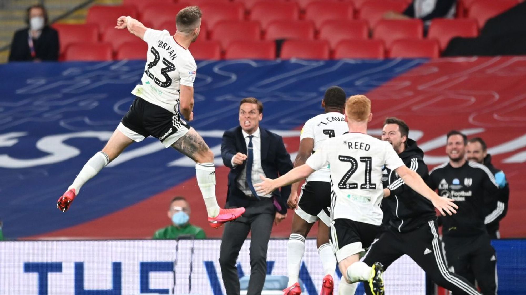 路上继续探 路上继续探